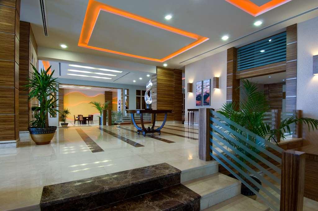 Hilton Garden Inn Riyadh Olaya Intérieur photo