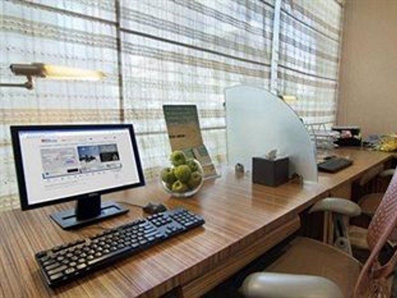 Hilton Garden Inn Riyadh Olaya Extérieur photo